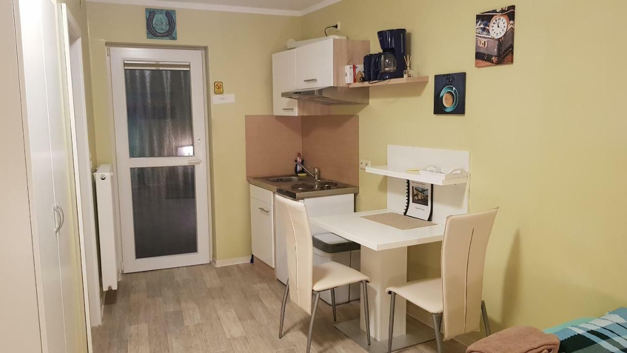 Pension Dreger Freimersheim  Екстериор снимка